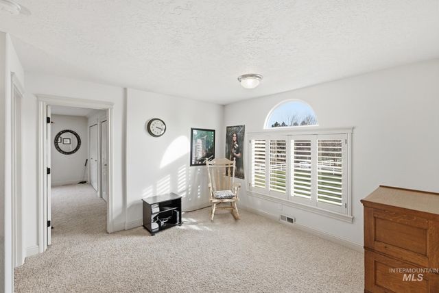 570 N Cove Colony Way, Eagle, ID 83616