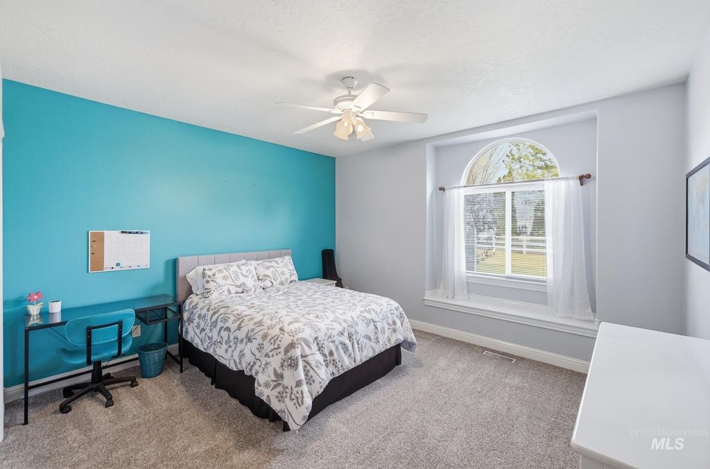 570 N Cove Colony Way, Eagle, ID 83616 photo 27