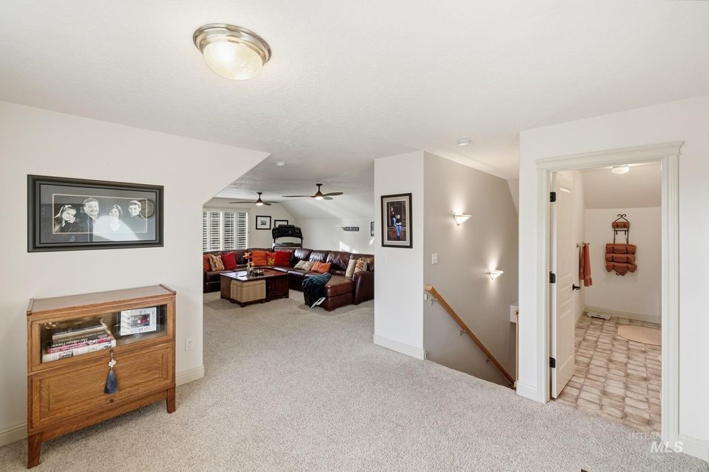 570 N Cove Colony Way, Eagle, ID 83616 photo 31