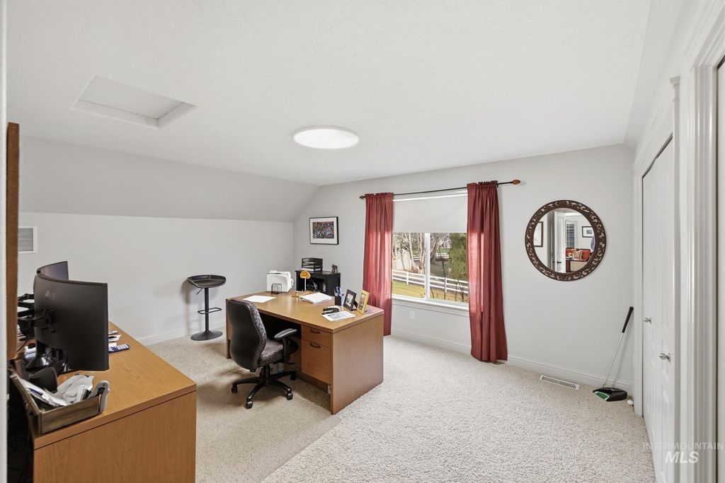 570 N Cove Colony Way, Eagle, ID 83616 photo 35