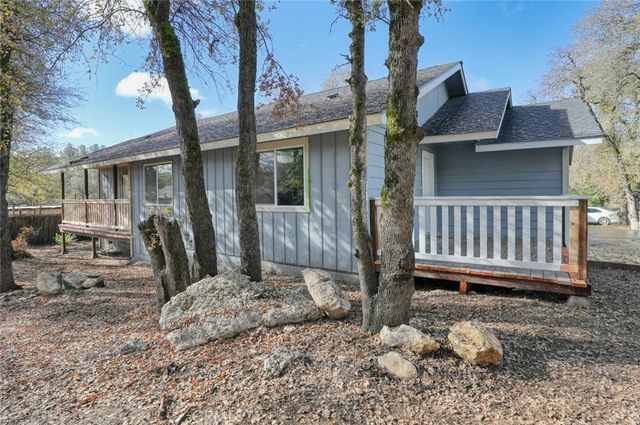 15883 27th, Clearlake, CA 95422