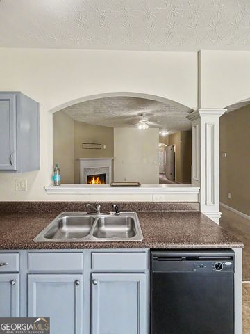 2878 Snapfinger Manor, Decatur, GA 30035