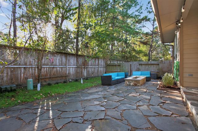 126 Silver Penny Drive, Conroe, TX 77384