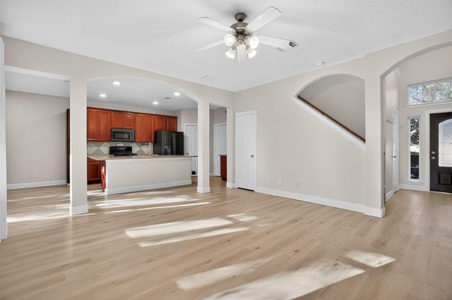 126 Silver Penny Drive, Conroe, TX 77384