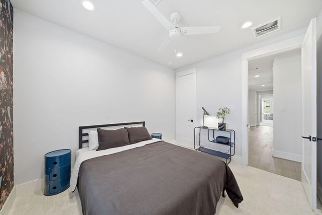 1529 Laird Street, Houston, TX 77008