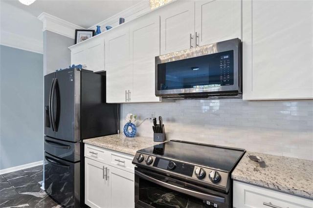 928 Pierce Ivy Court, Lawrenceville, GA 30043