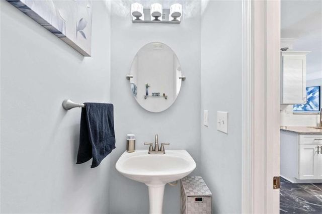 928 Pierce Ivy Court, Lawrenceville, GA 30043