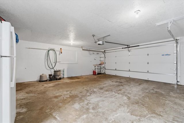 2104 Forge Dr., Hopewell Twp, PA 15001