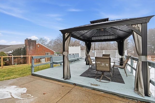 2104 Forge Dr., Hopewell Twp, PA 15001