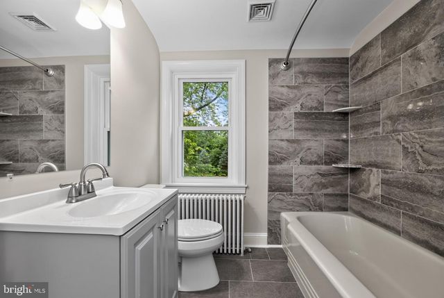 26 REECEVILLE RD, Coatesville, PA 19320