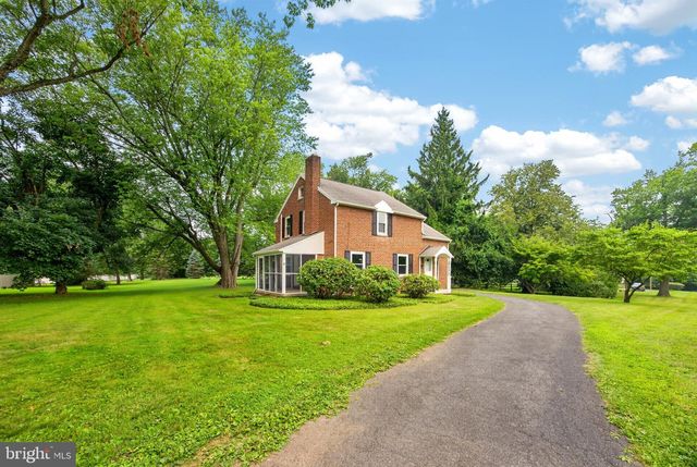 26 REECEVILLE RD, Coatesville, PA 19320