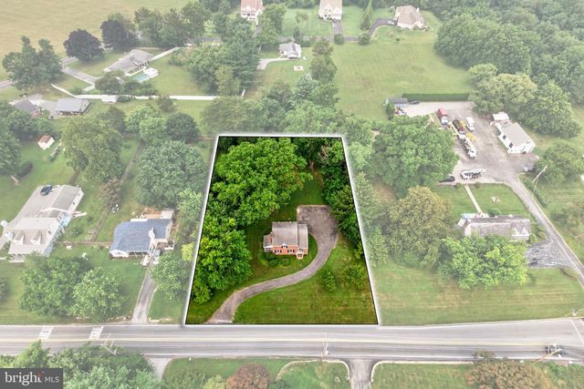 26 REECEVILLE RD, Coatesville, PA 19320