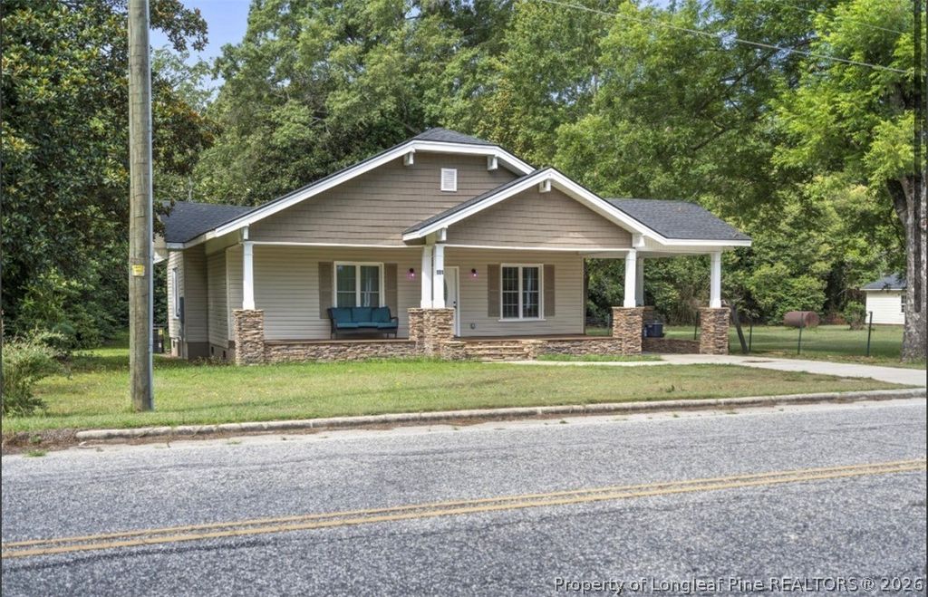191 W Third Street, Parkton, NC 28371 — photo 3