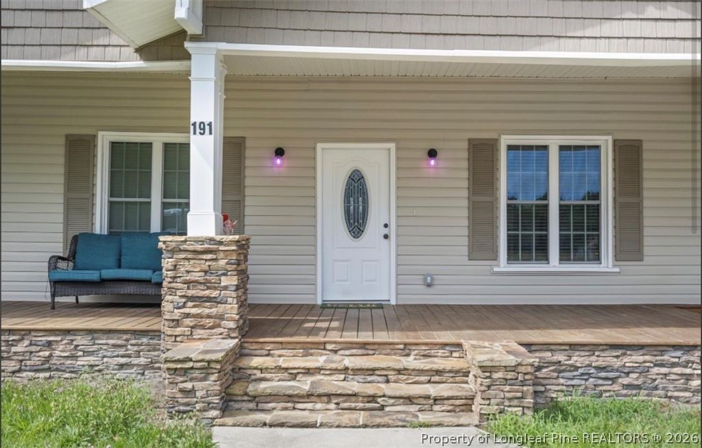 191 W Third Street, Parkton, NC 28371 — photo 4