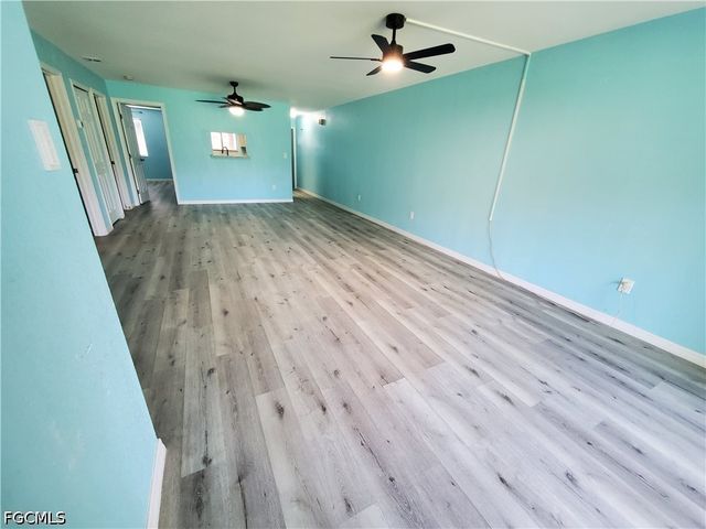 1055 Palm AVE 214, North Fort Myers, FL 33903