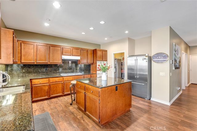 15356 Thistle Street, Fontana, CA 92336