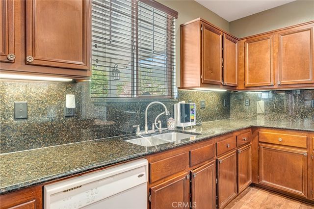 15356 Thistle Street, Fontana, CA 92336