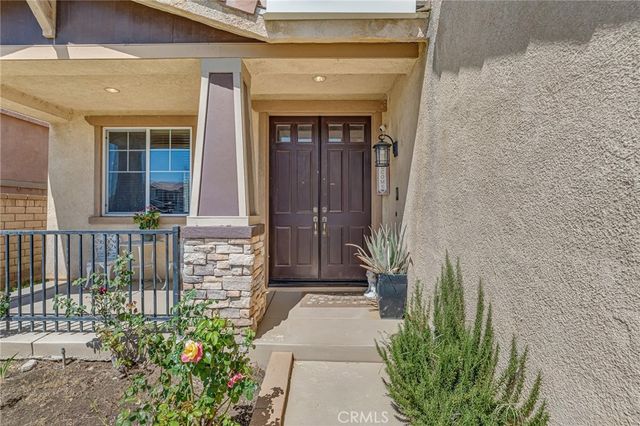 15356 Thistle Street, Fontana, CA 92336