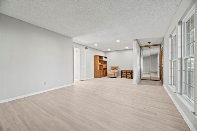 2212 Shadowdale Drive 358, Houston, TX 77043