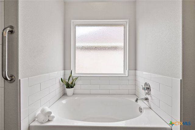 3317 Crystal Ann Drive, Temple, TX 76502