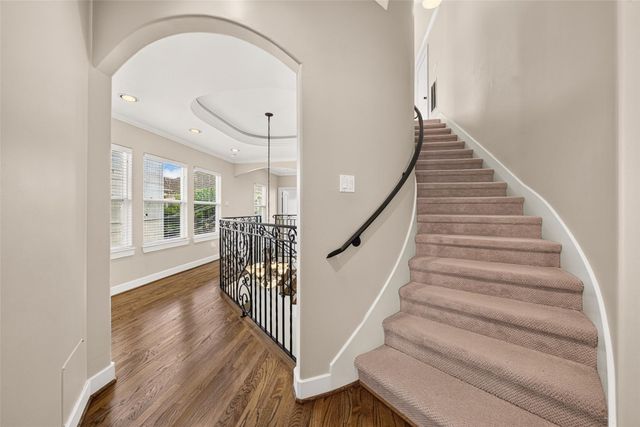 2816 Mcculloch Circle, Houston, TX 77056