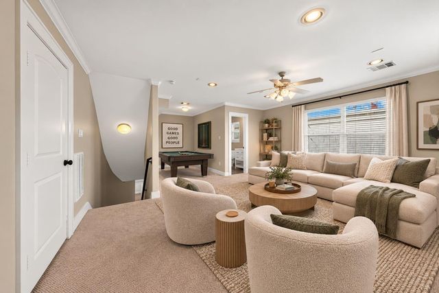 2816 Mcculloch Circle, Houston, TX 77056