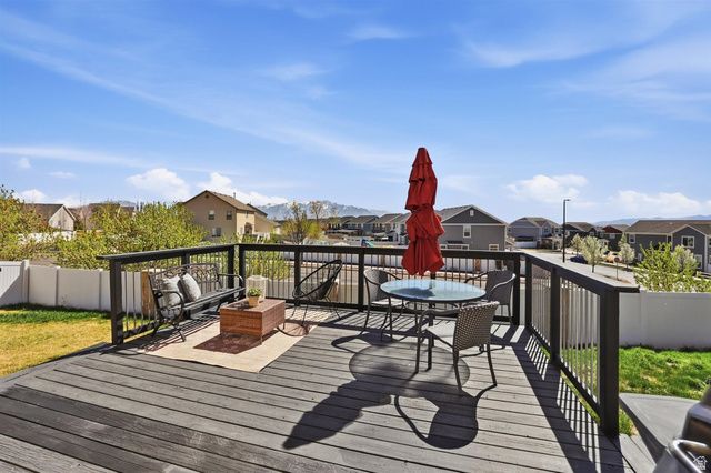 7553 S VALLEY MAPLE DR, West Jordan, UT 84081