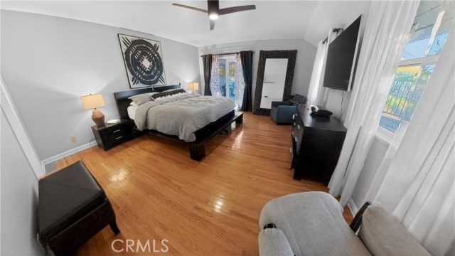 924 Irving Drive, Burbank, CA 91504