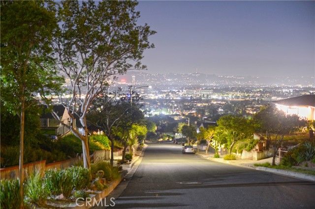 924 Irving Drive, Burbank, CA 91504