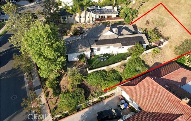 924 Irving Drive, Burbank, CA 91504