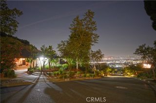 924 Irving Drive, Burbank, CA 91504