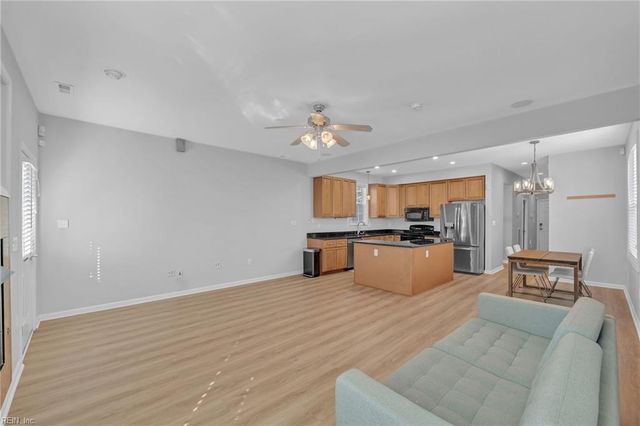 816 13th ST, Virginia Beach, VA 23451