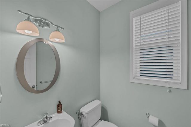 816 13th ST, Virginia Beach, VA 23451