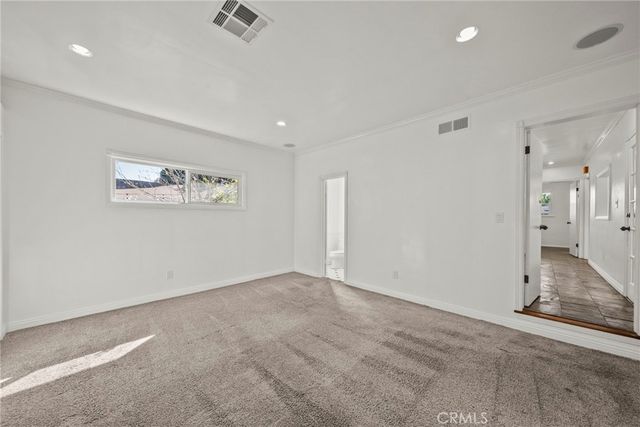 8936 Woodley Avenue, North Hills, CA 91343