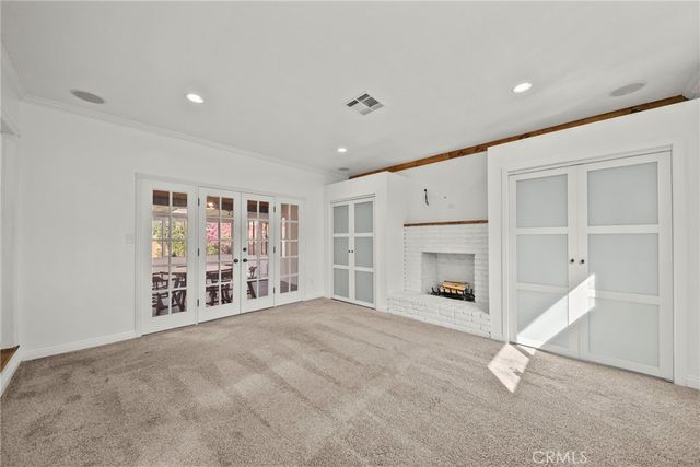 8936 Woodley Avenue, North Hills, CA 91343