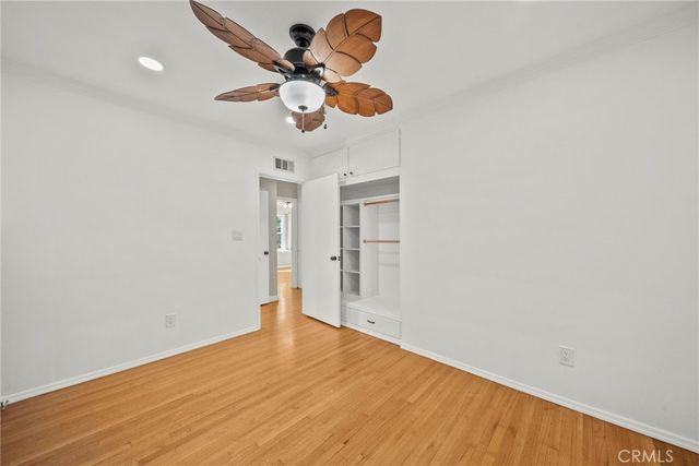 8936 Woodley Avenue, North Hills, CA 91343