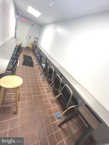 604 W YORK ST, Philadelphia, PA 19133