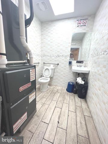 604 W YORK ST, Philadelphia, PA 19133