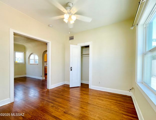 1140 N Plumer Avenue, Tucson, AZ 85719