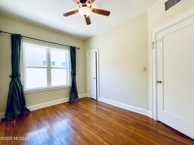 1140 N Plumer Avenue, Tucson, AZ 85719