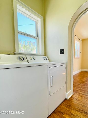 1140 N Plumer Avenue, Tucson, AZ 85719