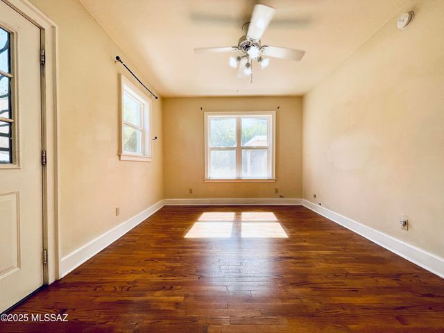 1140 N Plumer Avenue, Tucson, AZ 85719