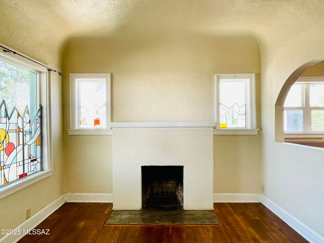1140 N Plumer Avenue, Tucson, AZ 85719