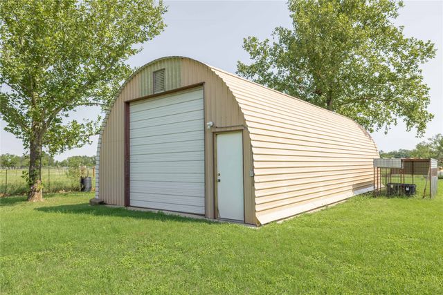 685 County Road 114, San Saba, TX 76877