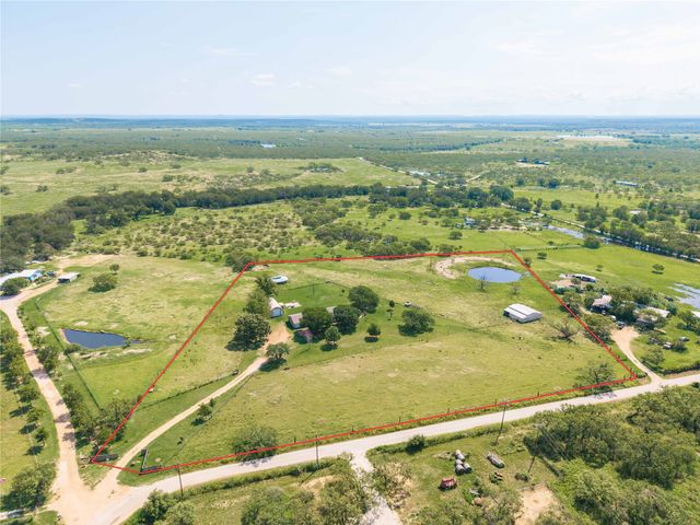 685 County Road 114, San Saba, TX 76877