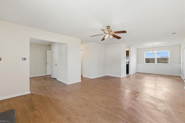 3257 Sugar Creek DR, Virginia Beach, VA 23452