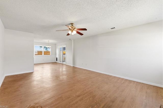 3257 Sugar Creek DR, Virginia Beach, VA 23452