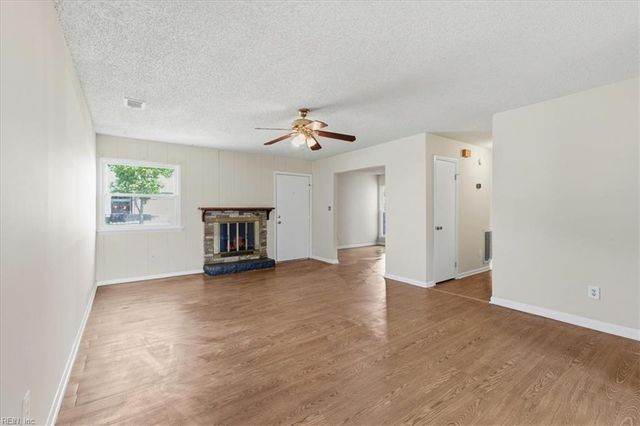 3257 Sugar Creek DR, Virginia Beach, VA 23452
