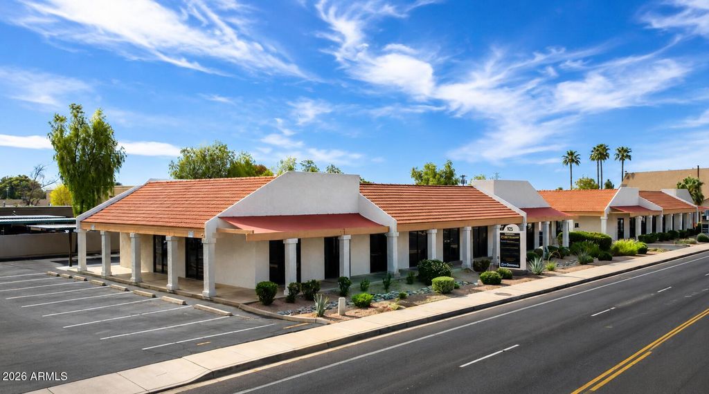 919 & 925 N STAPLEY Drive, Mesa, AZ 85203 — photo 5