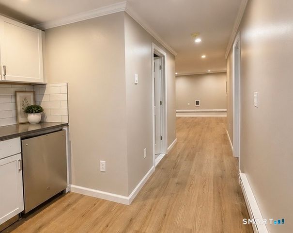 206 Jefferson Street B, Hartford, CT 06106
